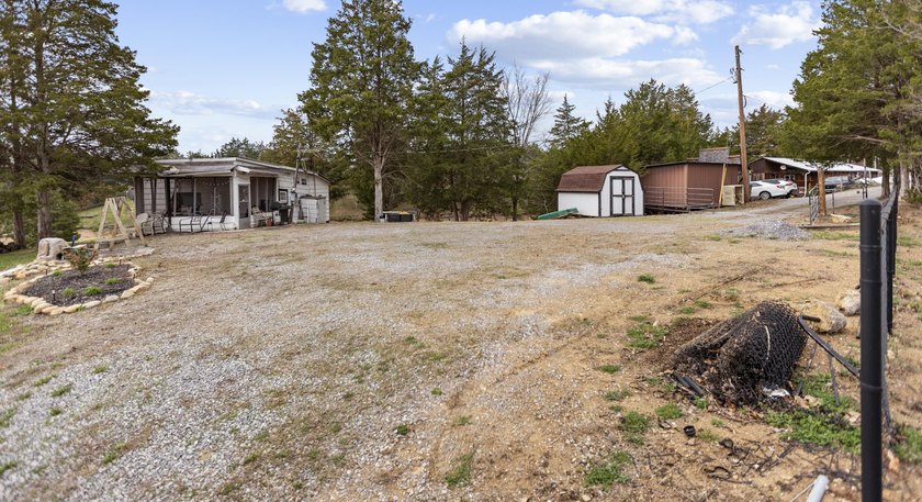 2.4 acres of lakefront property with open views and private - photo 3