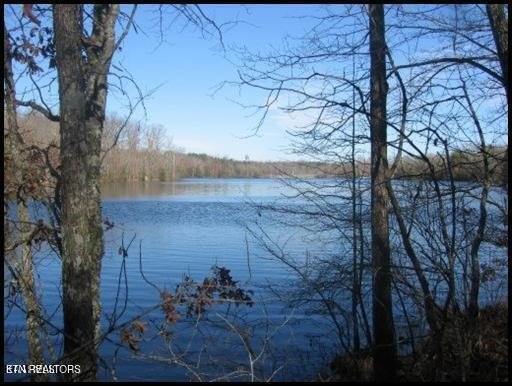 Cumberland Lakes is a private community and only owners have - photo 14