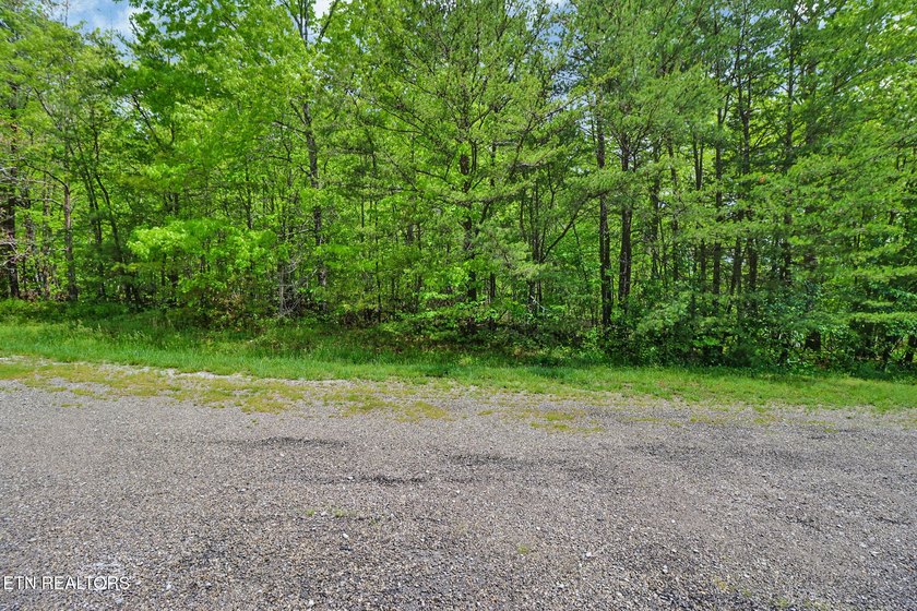 Cumberland Lakes is a private community and only owners have - photo 15