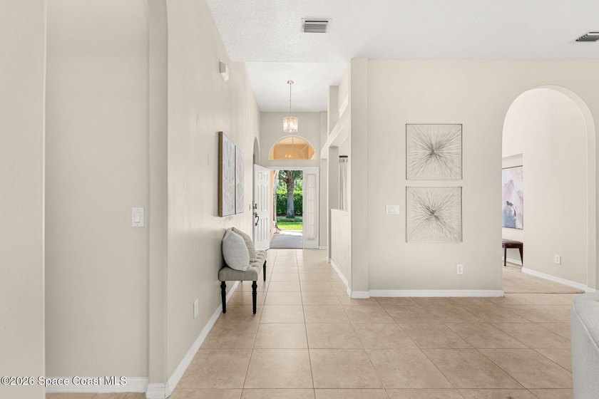How does a 3bed, 2bath, 3 car garage with a bonus room and 21K - photo 18
