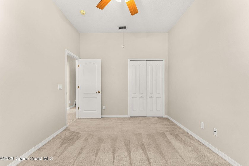 How does a 3bed, 2bath, 3 car garage with a bonus room and 21K - photo 22