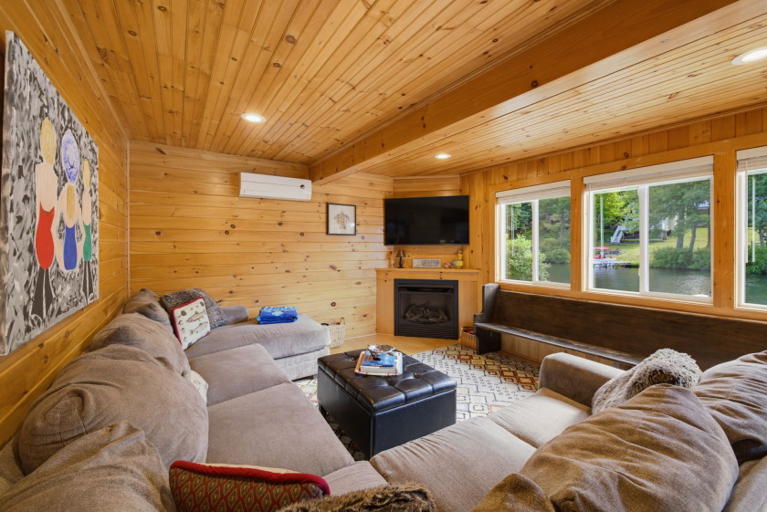 Waterfront Lake Living - photo 14