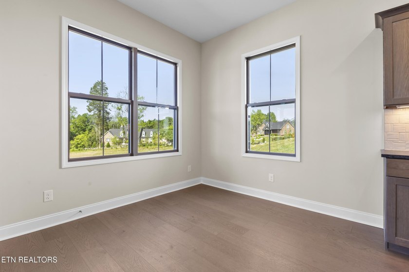 MOVE IN READY! Located in Farmstead -just minutes from the lake - photo 33
