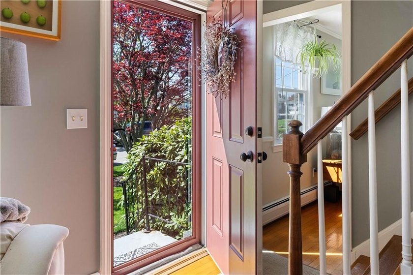 This beautifully maintained home truly shows the care and pride - photo 3