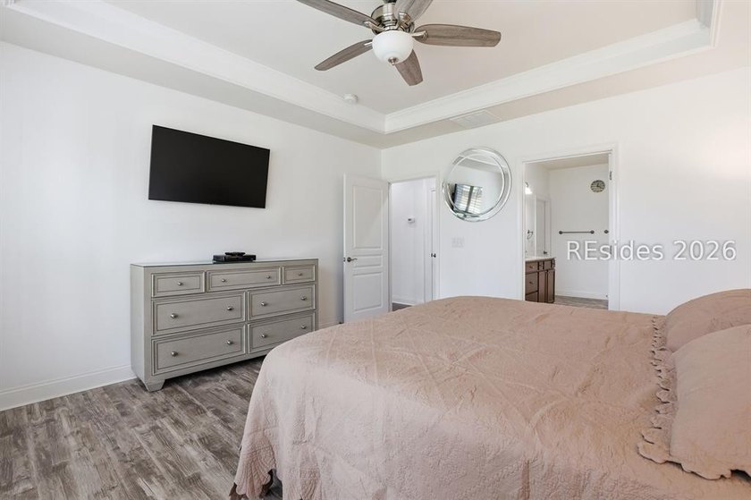 Prime North Side location with incredible golf course views! - photo 21