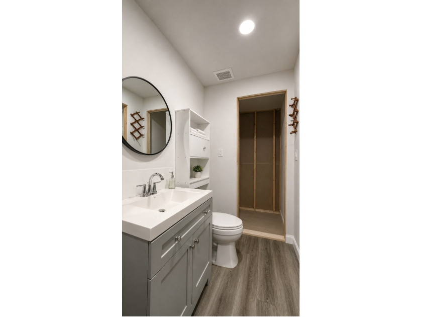 Welcome to your East Texas getaway! This beautiful 2024 modular - photo 10