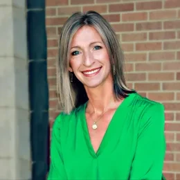 Lesa Rickenbacker
