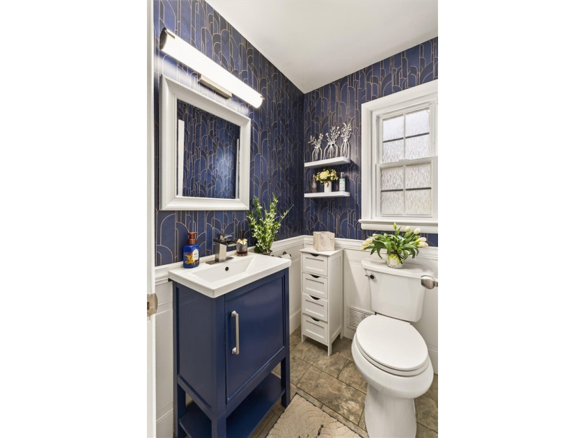 Opportunity Knocks at 9 Apollo Dr in Greece, NY. This 3 bed 1.5 - photo 27