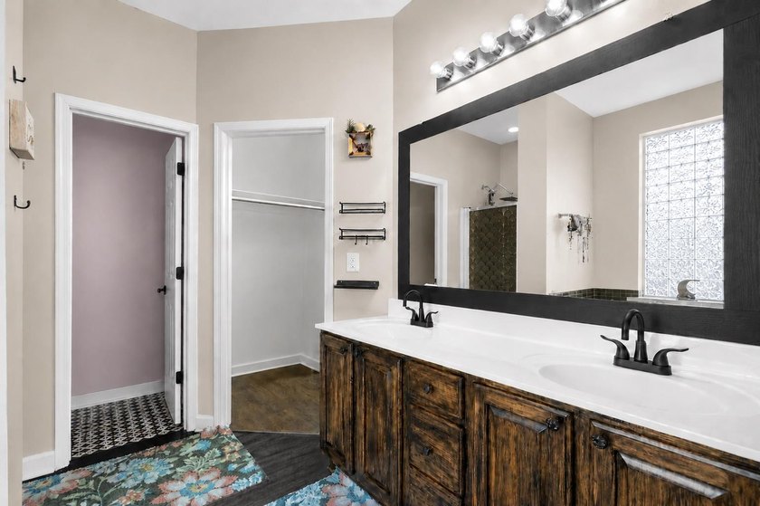 Welcome home to this totally renovated 5 bedroom, 2.5 bath home - photo 14