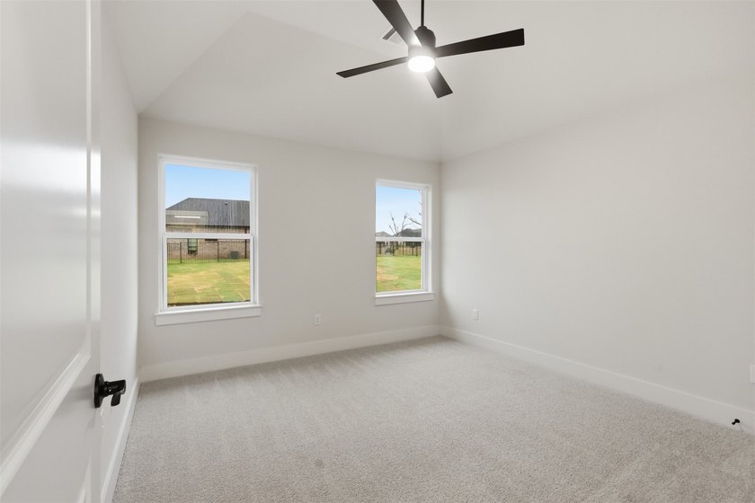 New construction by Al Couto Homes in the gated golf course - photo 33