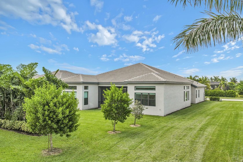 SPECTACULAR NEVER LIVED IN 3 BEDROOM 4 FULL BATHROOM SINGLE - photo 46