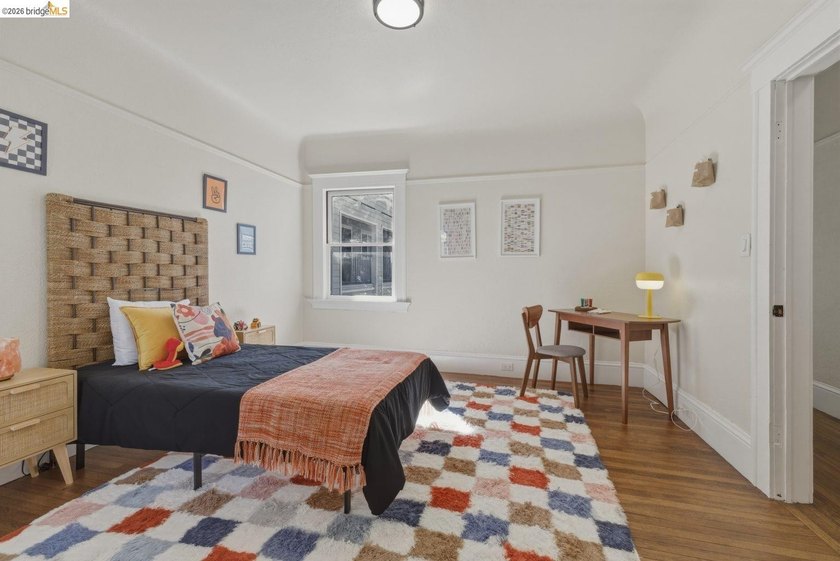 Welcome to 523 25th Street, a thoughtfully renovated Oakland - photo 47