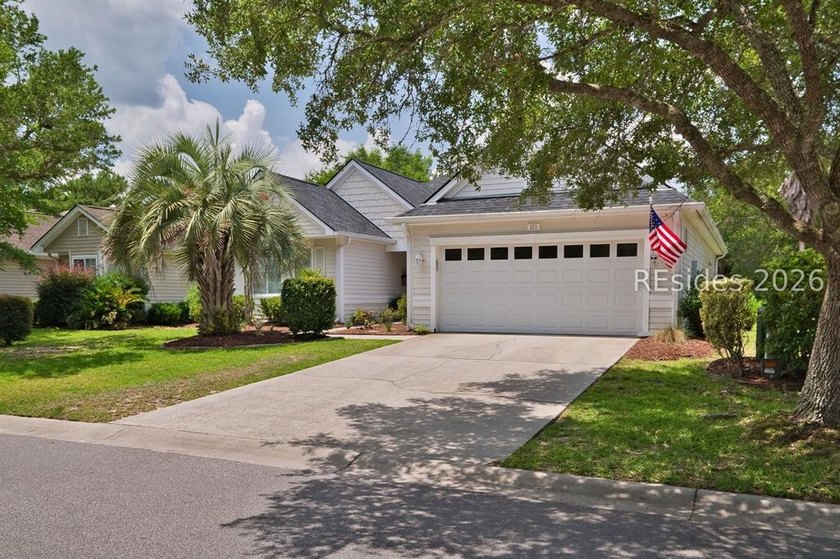 Completely reimagined and move-in ready, this stunning - photo 6