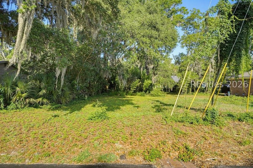 Build your vision in a convenient Beaufort location just minutes - photo 8