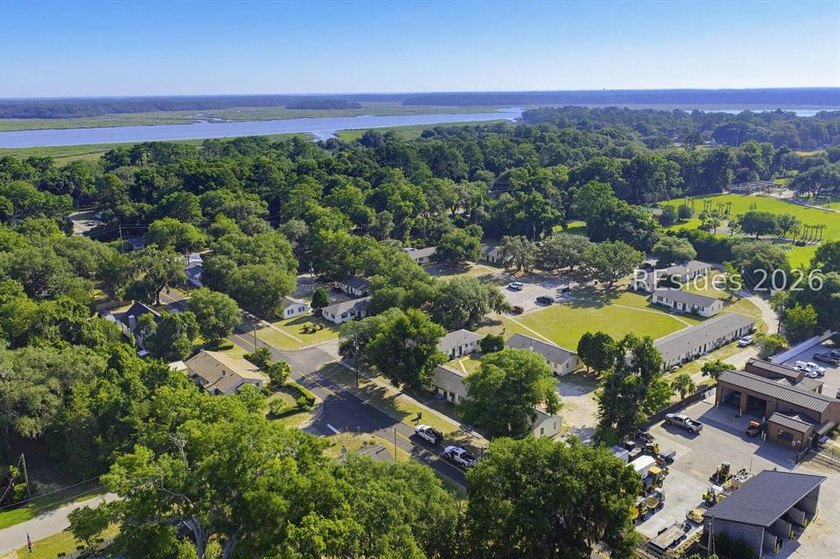 Build your vision in a convenient Beaufort location just minutes - photo 2