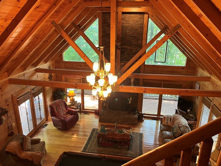 WATERFRONT LOG HOME!!! Located between Fort Gaines, Georgia and - photo 16