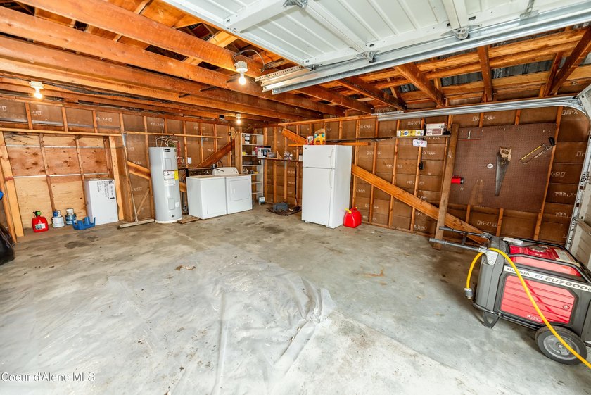 Tucked away in the charming Nordman area on Hagman Rd, this - photo 25