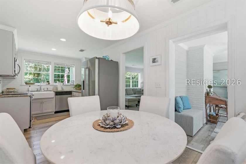 Rare opportunity to own a versatile property in the heart of Old - photo 8