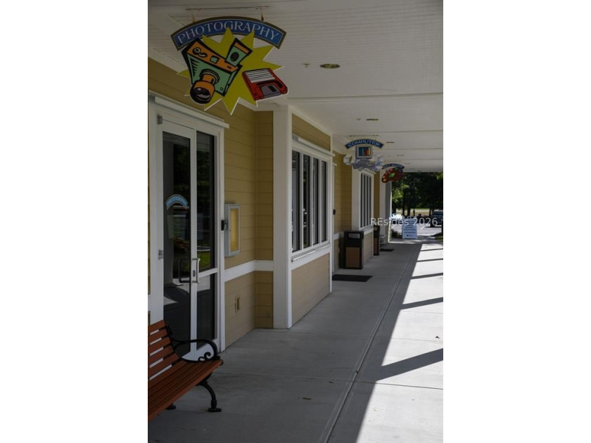 Gorgeous Franklin/Whitney model in Sun City Hilton Head. Loaded - photo 38