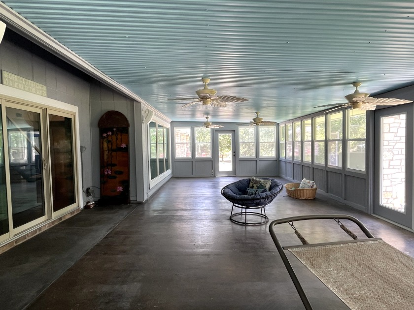 3 Seasons Porch - 43' x 15' - photo 20
