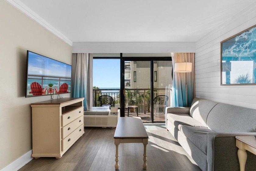 Wake up to the sound of the waves and a view you'll never get - photo 10