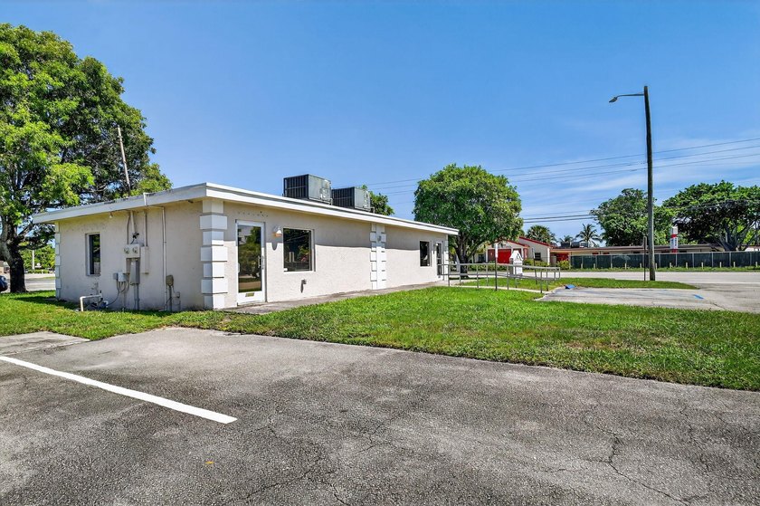 Great property directly on main Rd!!! WAS OFF MARKET FOR ALMOST1 - photo 2