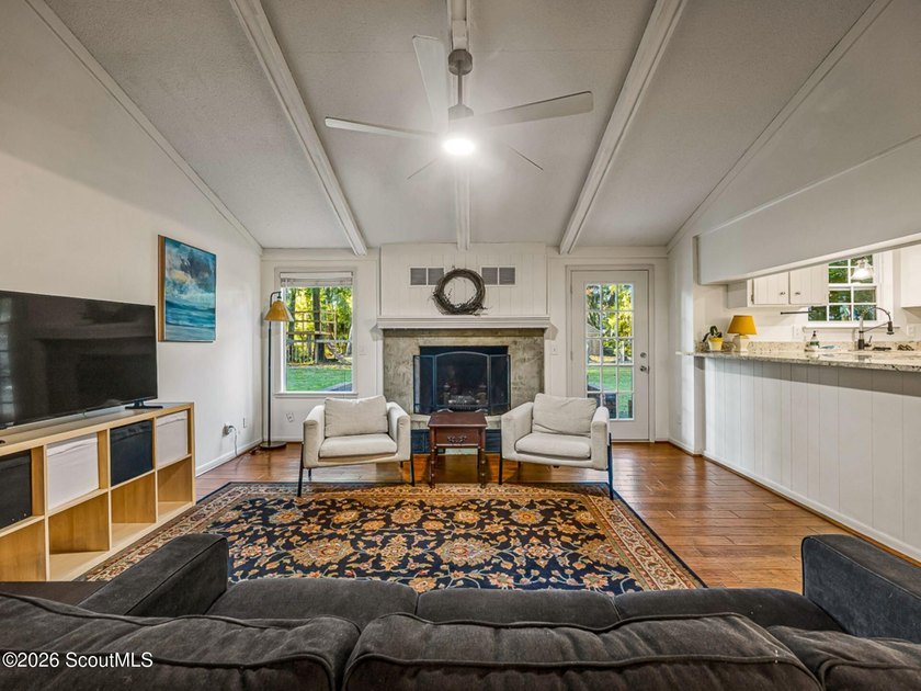 Welcome to this charming 3-bedroom, 2-bath home with a - photo 11