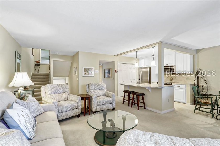 Updated Palmetto Dunes villa offering sweeping golf views and an - photo 5