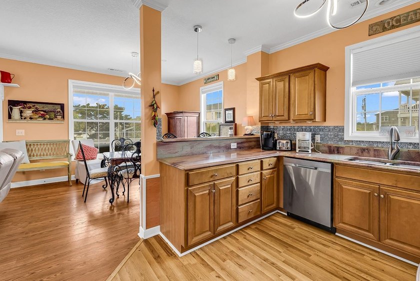 If you are looking for a turnkey, move in ready beach home, this - photo 10