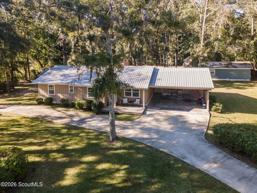 Welcome to this charming 3-bedroom, 2-bath home with a - photo 32