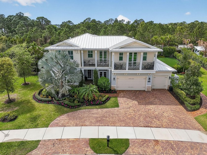 Set on a private half-acre homesite within the gated community - photo 3