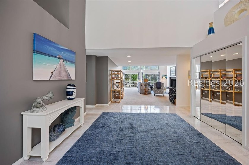 Walkable to the beaches of Palmetto Dunes, this Hilton Head - photo 2