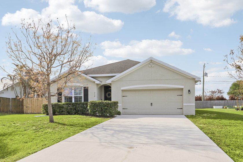 UPDATE!!!! SELLER IS NOW OFFERING A $10,000 CREDIT TO BUYER AT - photo 3