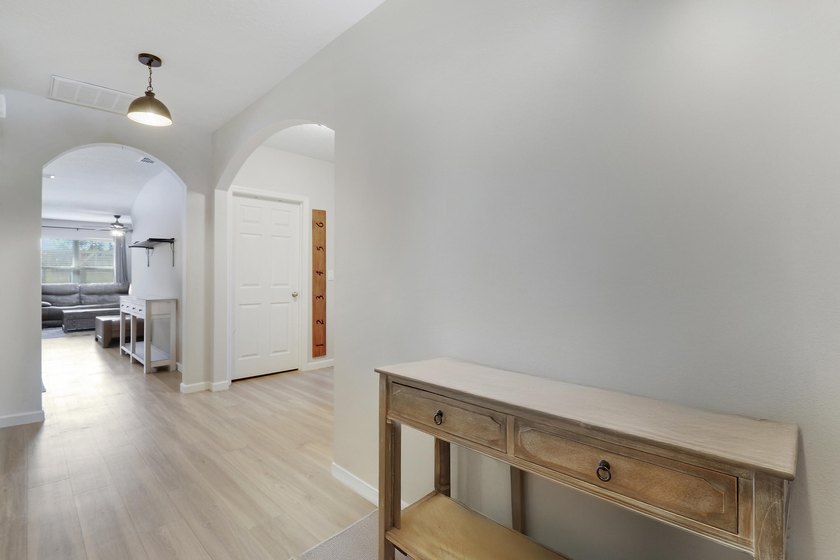 UPDATE!!!! SELLER IS NOW OFFERING A $10,000 CREDIT TO BUYER AT - photo 5