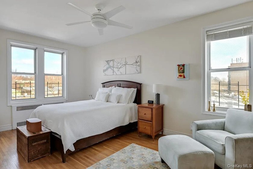**Sunlit, Sophisticated Living Just Off Prospect Park** This - photo 6