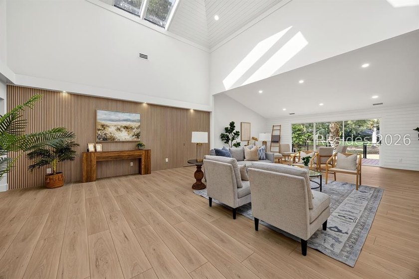Luxury Coastal Living, Completely Reimagined!! Welcome to 9 Fort - photo 8