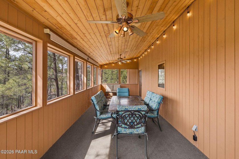 Sellers are acting on feedback that buyers need a 3rd bedroom - photo 21