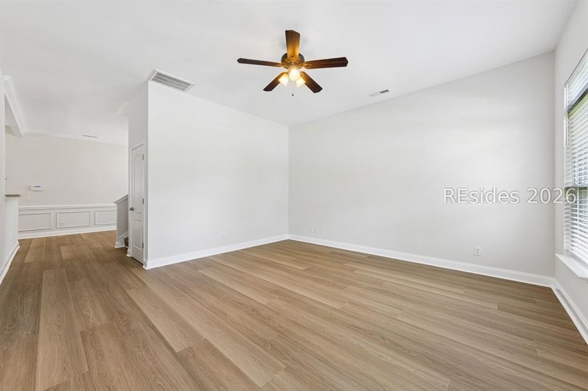 Move-in ready and perfectly located in Heritage at New Riverside - photo 7