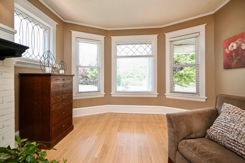 Welcome to this beautifully maintained 2.5-story home in a - photo 7