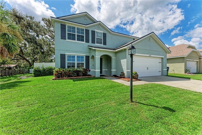 Welcome to this move-in ready home designed for families who - photo 2
