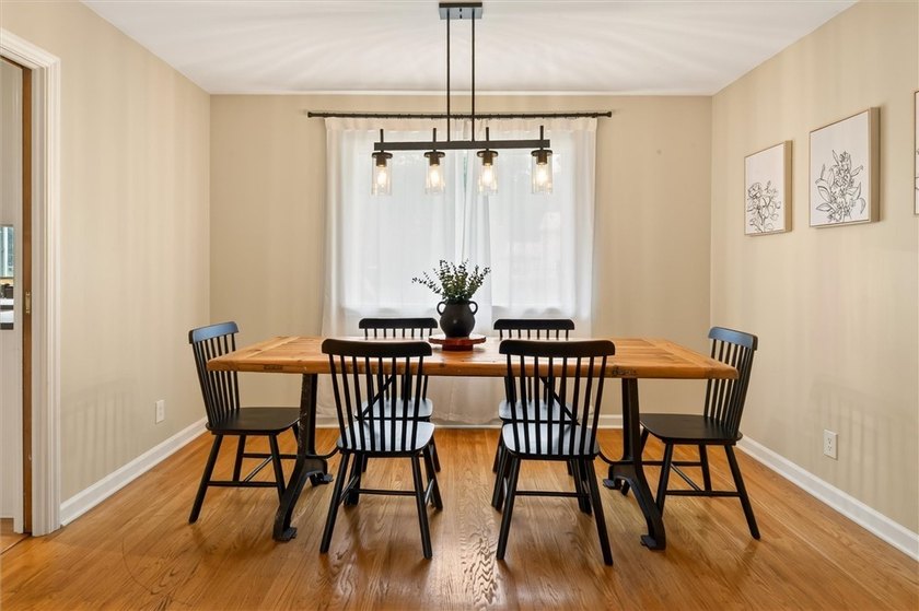 Welcome to 33 Greenbriar Dr in Gates. This Massive ranch is just - photo 19
