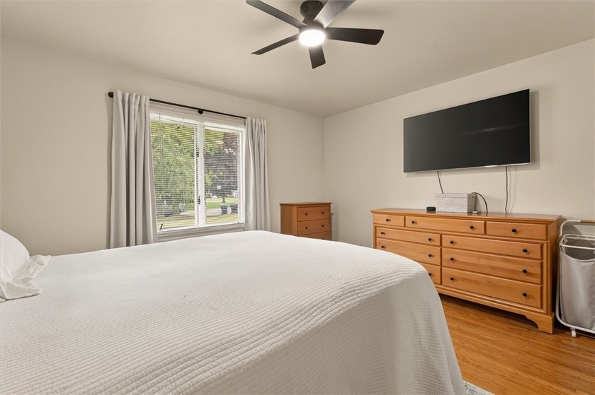Welcome to 33 Greenbriar Dr in Gates. This Massive ranch is just - photo 39