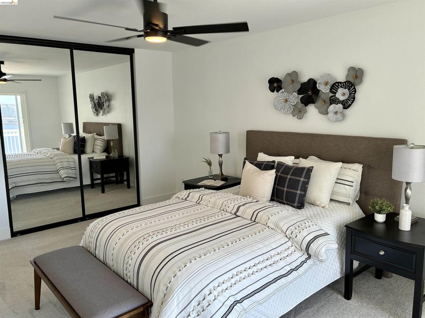 Make your dreams come true with PANORAMIC BAY VIEWS! Remodeled - photo 30