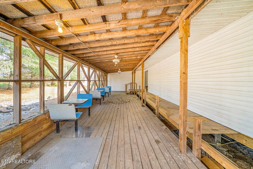 BACK ON MARKET BY NO FAULT OF THE SELLER. Buyer's financing fell - photo 36