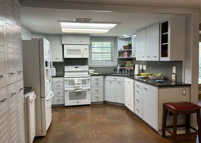 Kitchen - photo 10