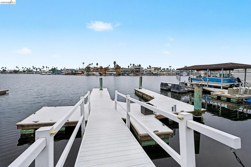 Make your dreams come true with PANORAMIC BAY VIEWS! Remodeled - photo 41