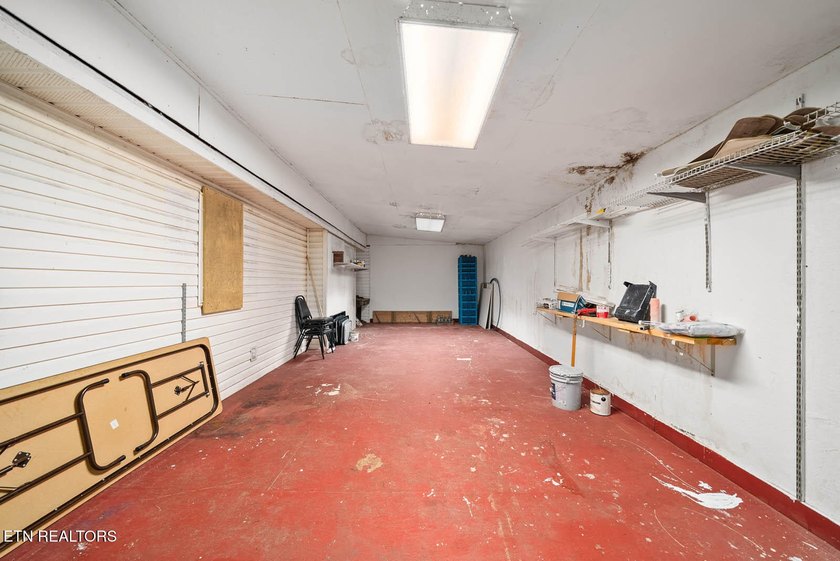 BACK ON MARKET BY NO FAULT OF THE SELLER. Buyer's financing fell - photo 42