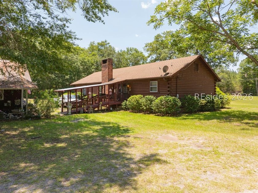 Unique 19.60-Acre Property (consisting of two parcels)with Two - photo 4