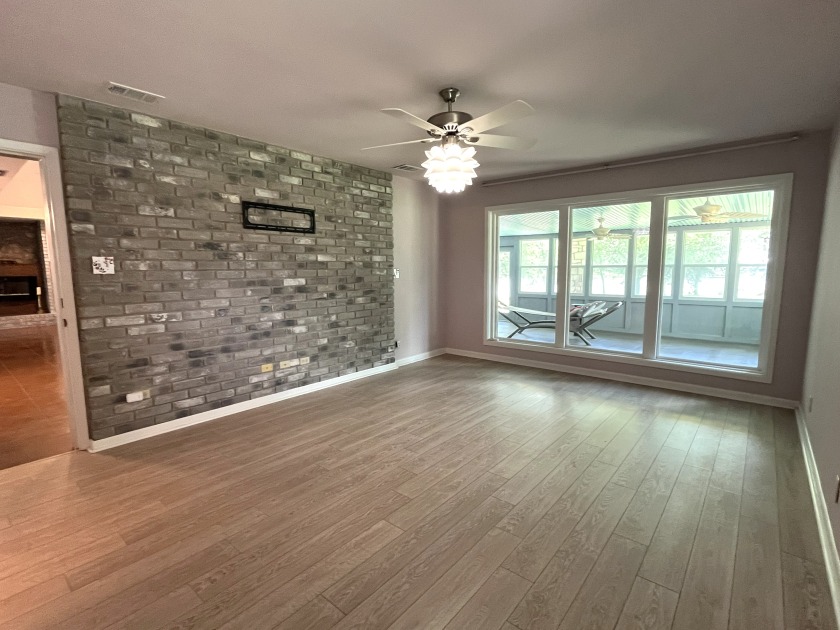 Primary 1 Bedroom (Lake View) - photo 13