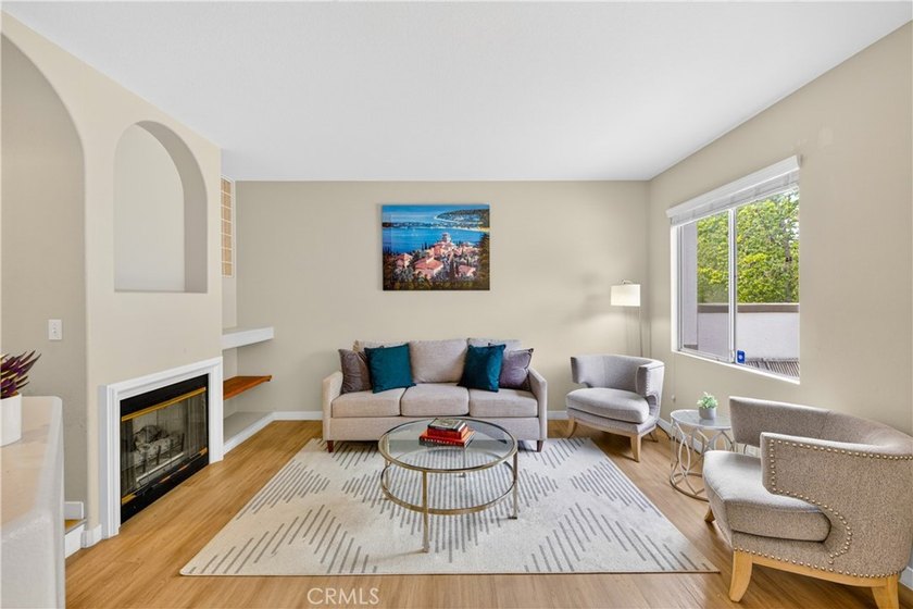 Welcome to 2329 Sunningdale Drive, a beautifully maintained - photo 8